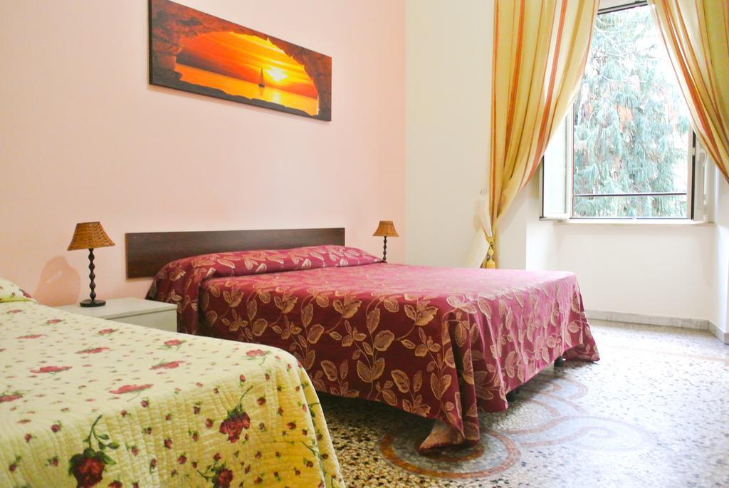 Guest House Hellokitty Róma Szoba fotó