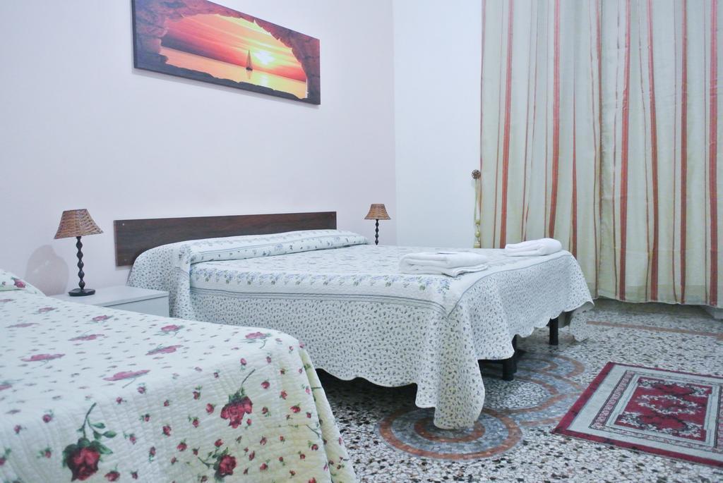 Guest House Hellokitty Róma Szoba fotó